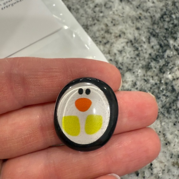 Pocket Penguin - Picture 2 of 2